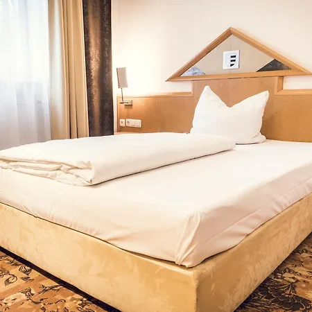 Hotel Neufahrn 3*