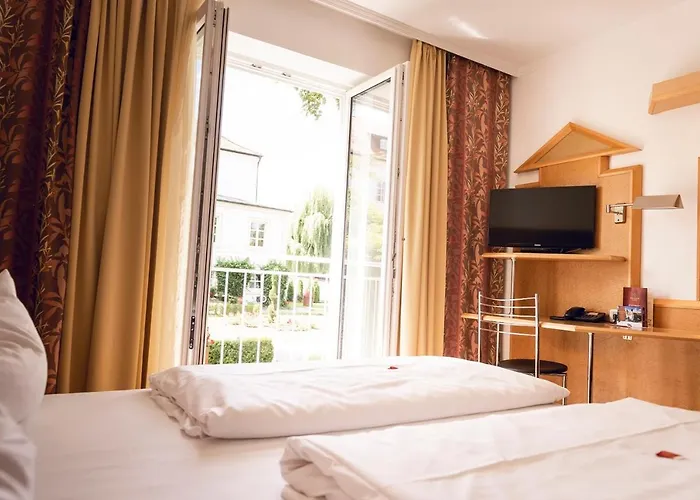 Hotel Neufahrn 3*